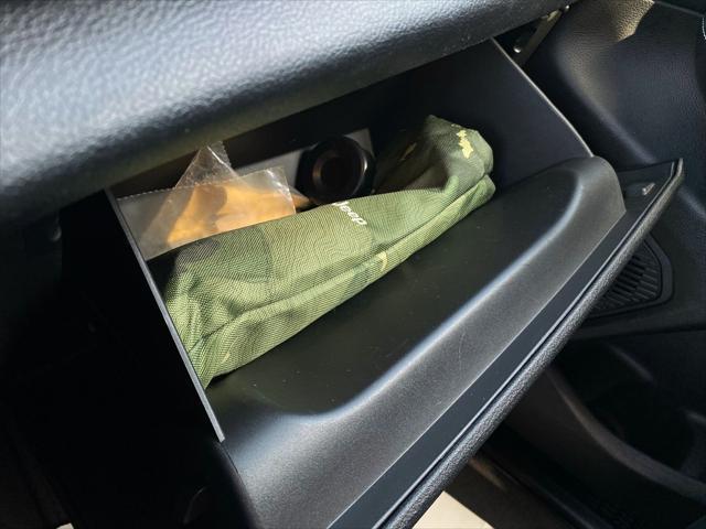 Photo of 2023 Velvet Red Pearlcoat Jeep Grand Cherokee L