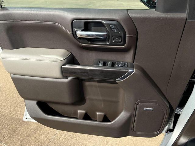 Photo of 2019 Silver Ice Metallic Chevrolet Silverado 1500