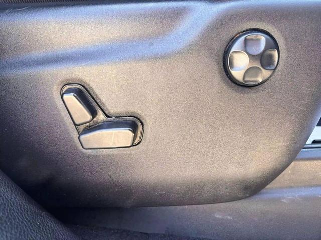 Photo of 2019 Gray Dodge Durango