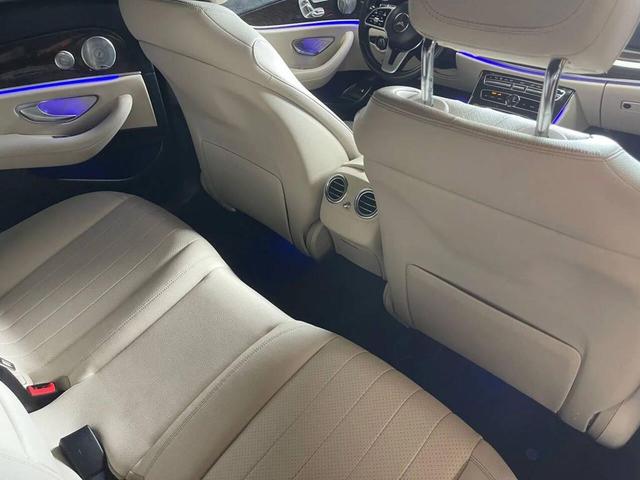 Photo of 2019 Burgundy Mercedes-Benz E-Class