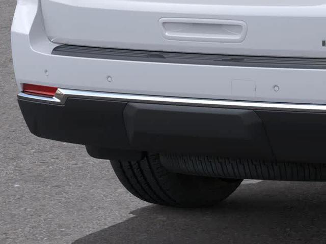 Photo of 2025 White Chevrolet Tahoe