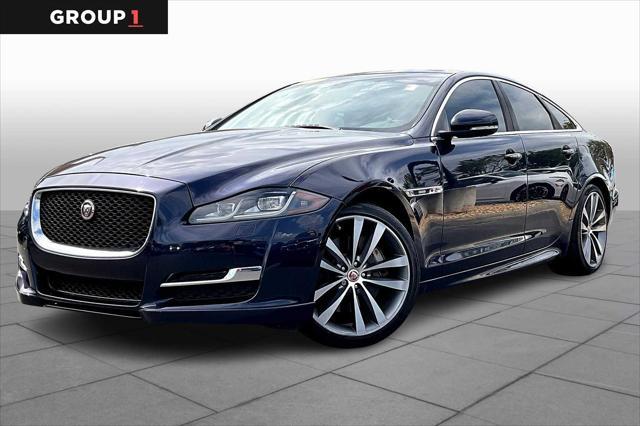 2017 Jaguar XJ