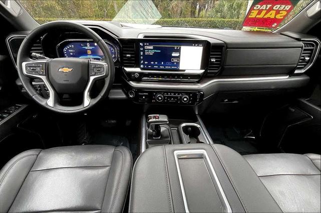 Photo of 2022 Black Chevrolet Silverado 1500