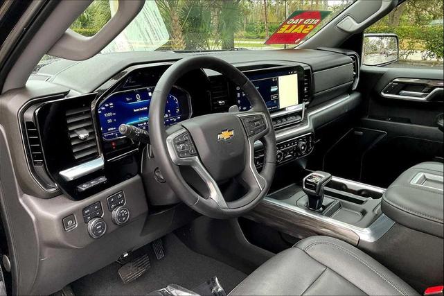 Photo of 2022 Black Chevrolet Silverado 1500