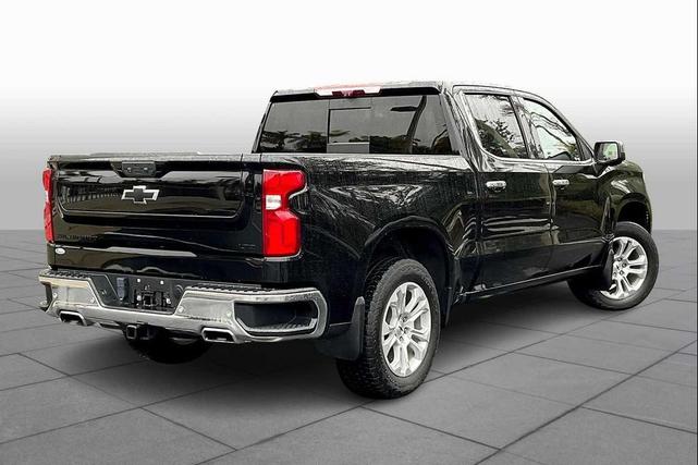 Photo of 2022 Black Chevrolet Silverado 1500