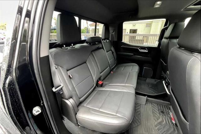 Photo of 2022 Black Chevrolet Silverado 1500