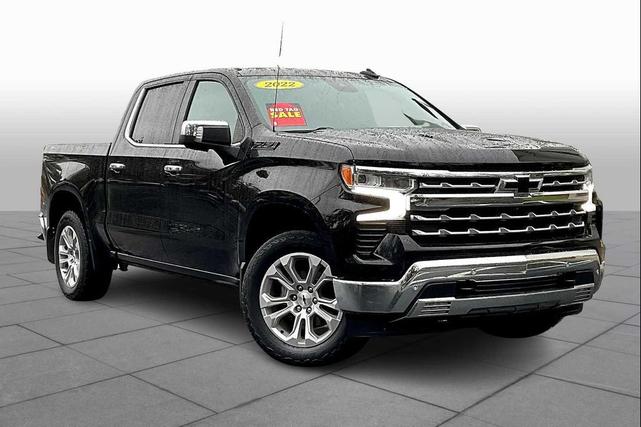 Photo of 2022 Black Chevrolet Silverado 1500