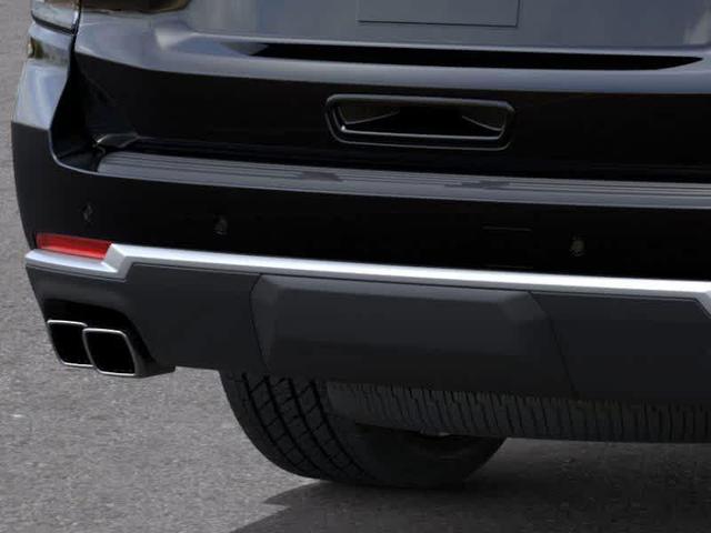 Photo of 2025 Black Chevrolet Suburban