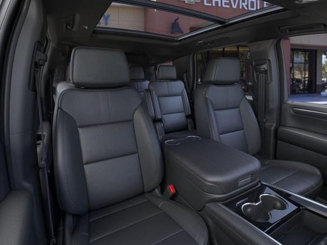 Photo of 2025 White Chevrolet Tahoe