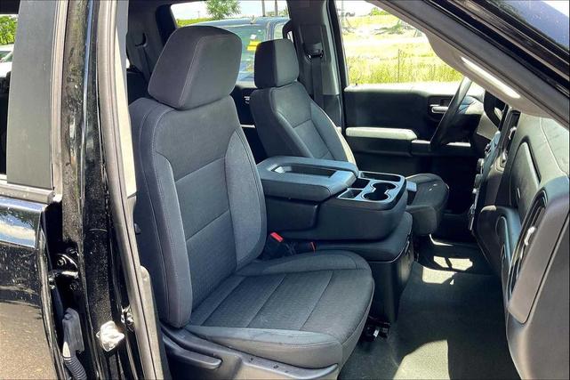 Photo of 2025 Black Chevrolet Silverado 1500