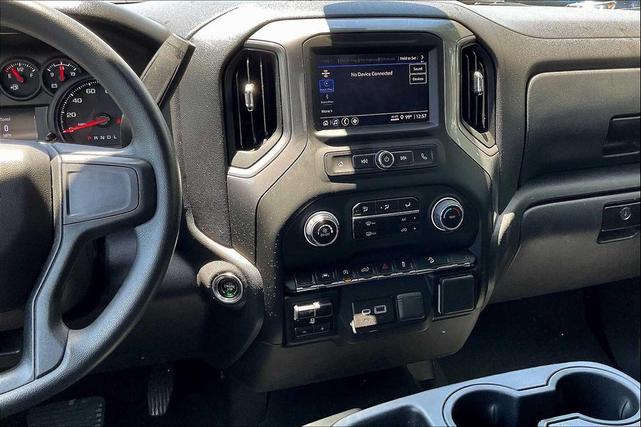 Photo of 2025 Black Chevrolet Silverado 1500