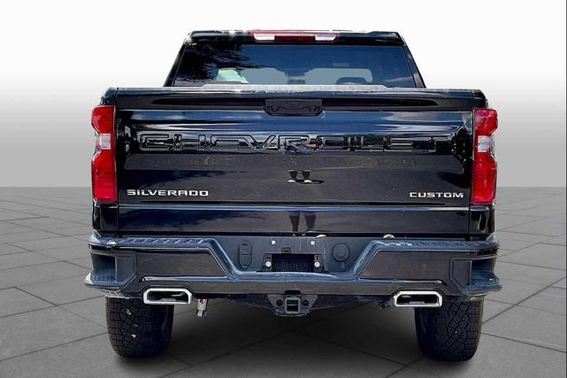 Photo of 2025 Black Chevrolet Silverado 1500