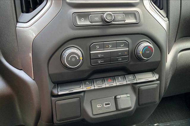 Photo of 2022 Blue Chevrolet Silverado 1500