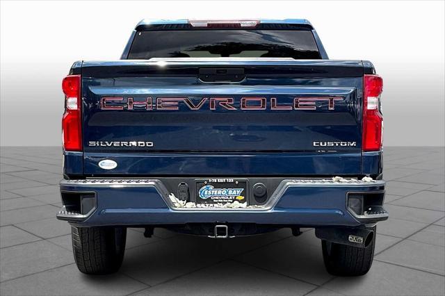 Photo of 2022 Blue Chevrolet Silverado 1500