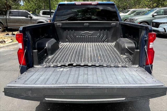 Photo of 2022 Blue Chevrolet Silverado 1500