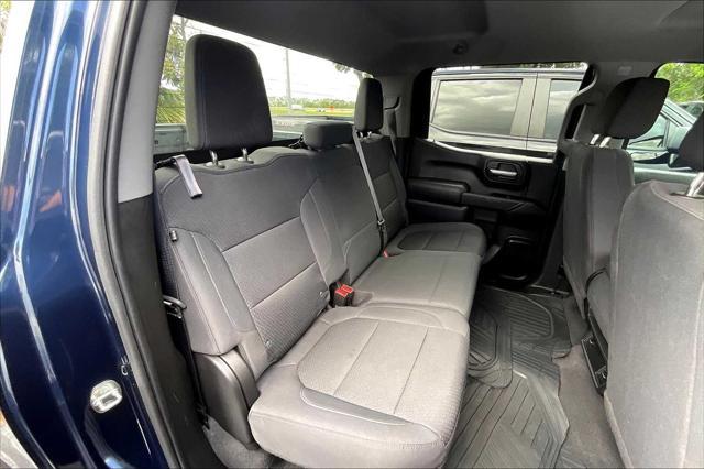 Photo of 2022 Blue Chevrolet Silverado 1500