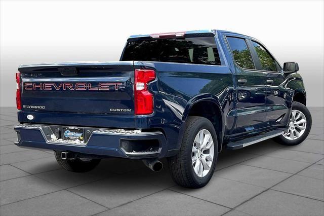 Photo of 2022 Blue Chevrolet Silverado 1500
