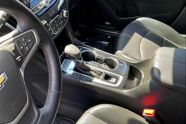 Photo of 2023 Gray Chevrolet Equinox