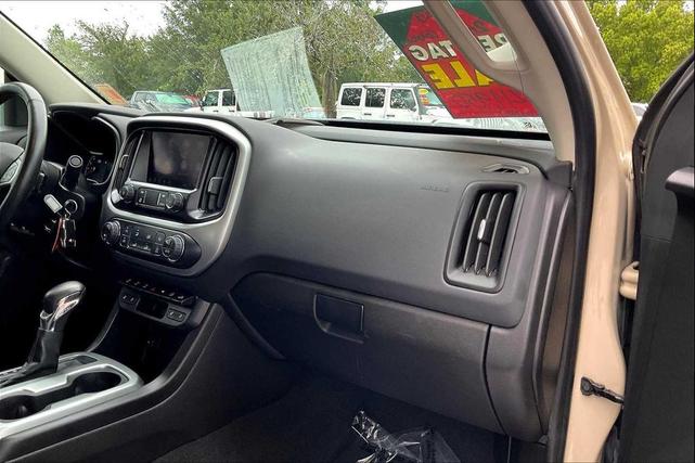 Photo of 2022 Tan Chevrolet Colorado