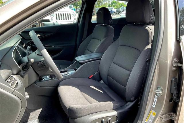 Photo of 2023 Gray Chevrolet Malibu