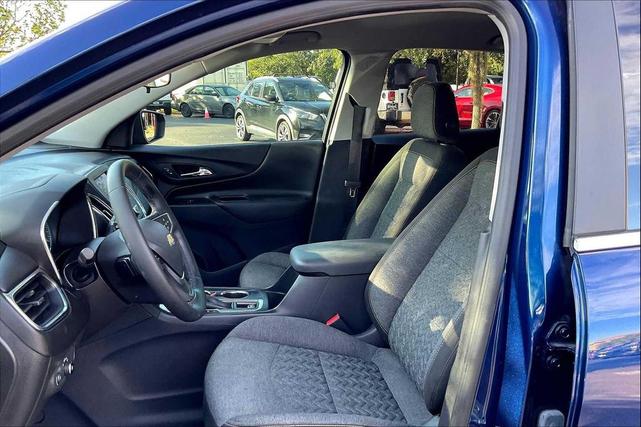 Photo of 2023 Blue Chevrolet Equinox
