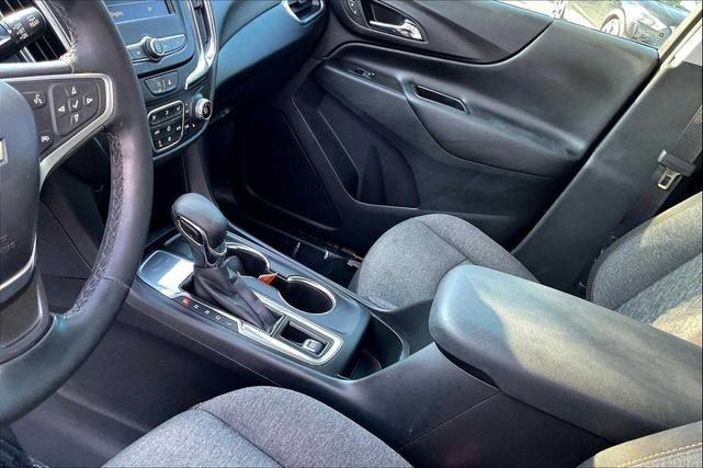 Photo of 2023 Blue Chevrolet Equinox