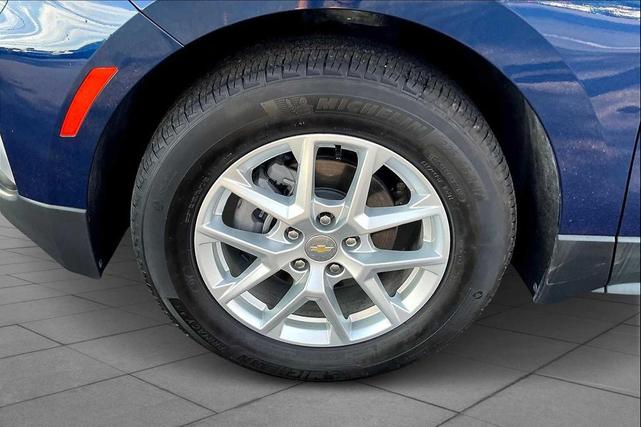 Photo of 2023 Blue Chevrolet Equinox