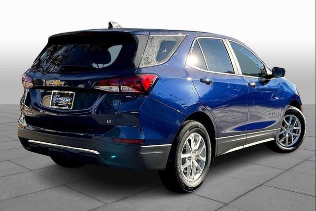 Photo of 2023 Blue Chevrolet Equinox