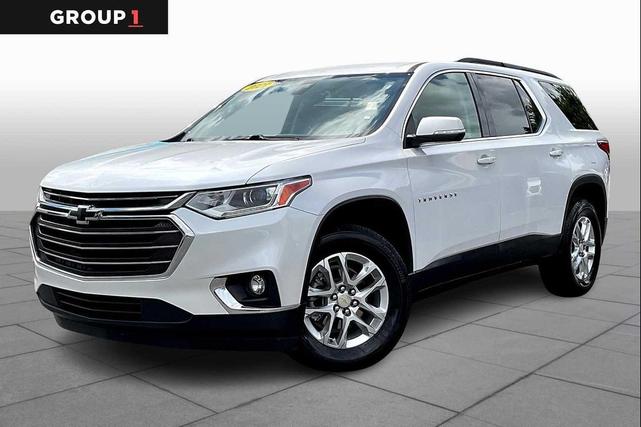 Photo of 2021 White Chevrolet Traverse