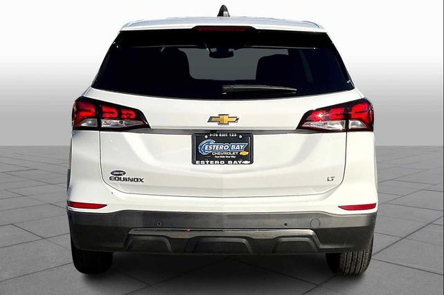 Photo of 2023 White Chevrolet Equinox
