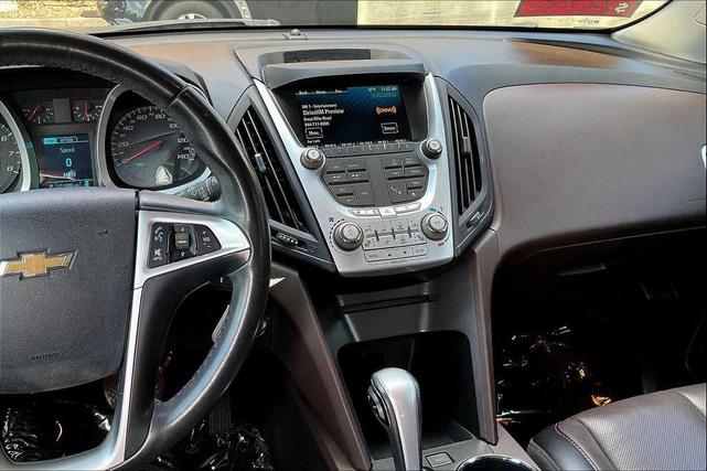Photo of 2015 White Chevrolet Equinox
