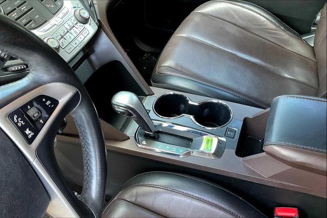Photo of 2015 White Chevrolet Equinox