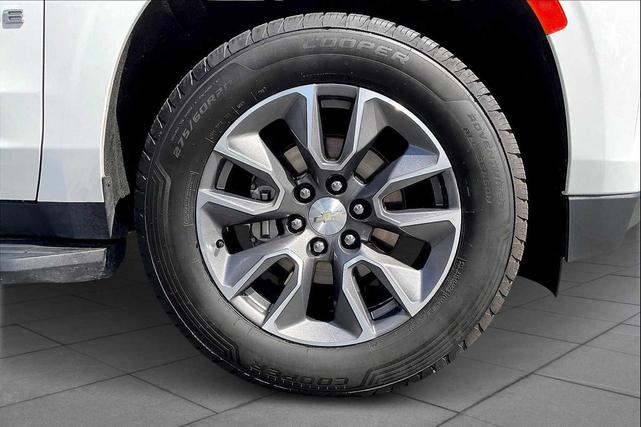 Photo of 2022 White Chevrolet Tahoe