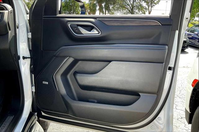 Photo of 2022 White Chevrolet Tahoe