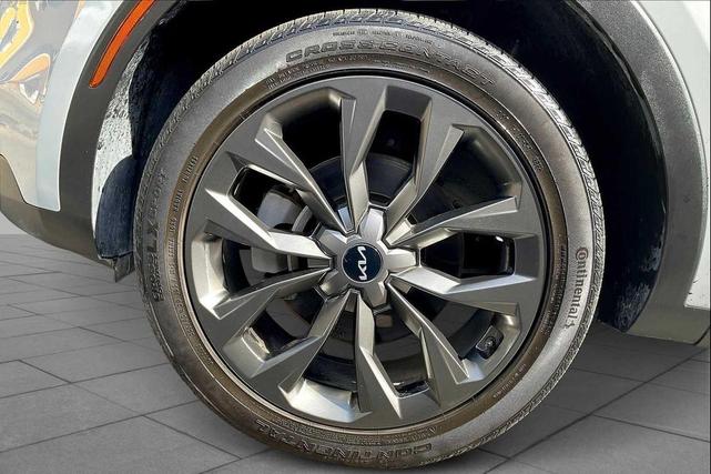 Photo of 2022 Gray Kia Sorento