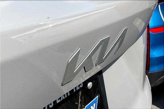 Photo of 2022 Gray Kia Sorento