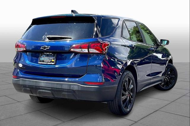 Photo of 2023 Blue Chevrolet Equinox