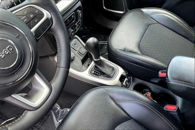 Photo of 2018 Blue Jeep Compass