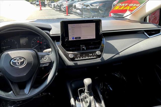 Photo of 2023 White Toyota Corolla