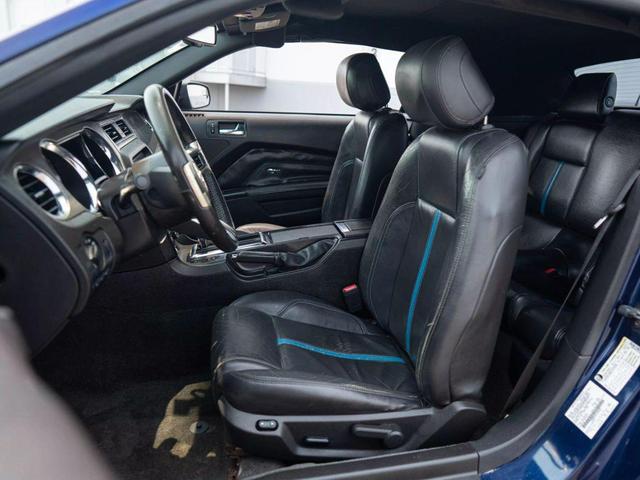 Photo of 2012 Blue Ford Mustang