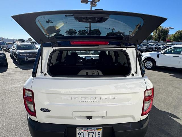 Photo of 2022 Oxford White Ford Bronco Sport