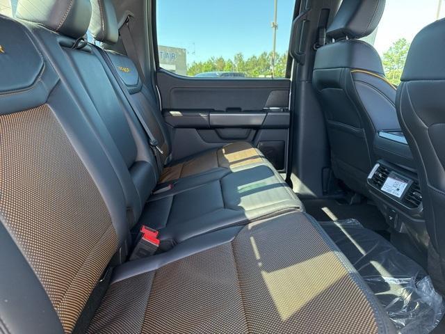 Photo of 2025 White Metallic Ford F-150