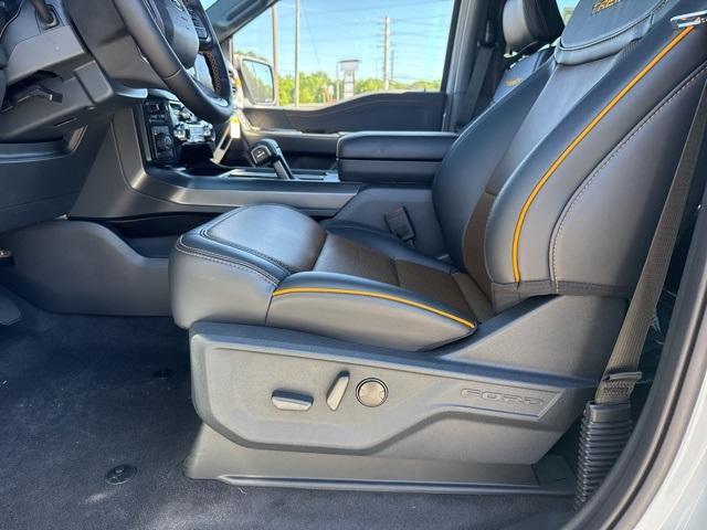 Photo of 2025 White Metallic Ford F-150