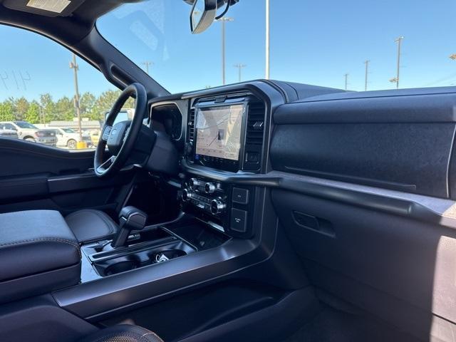 Photo of 2025 White Metallic Ford F-150