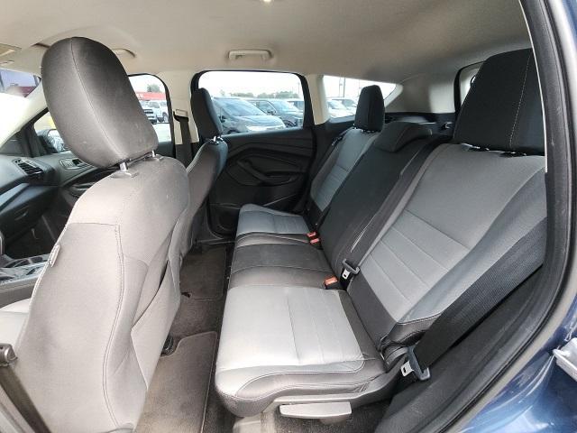 Photo of 2018 Blue Metallic Ford Escape