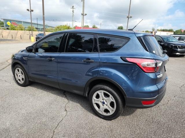 Photo of 2018 Blue Metallic Ford Escape