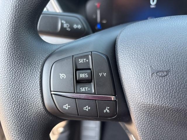 Photo of 2026 Gray Metallic Ford Escape