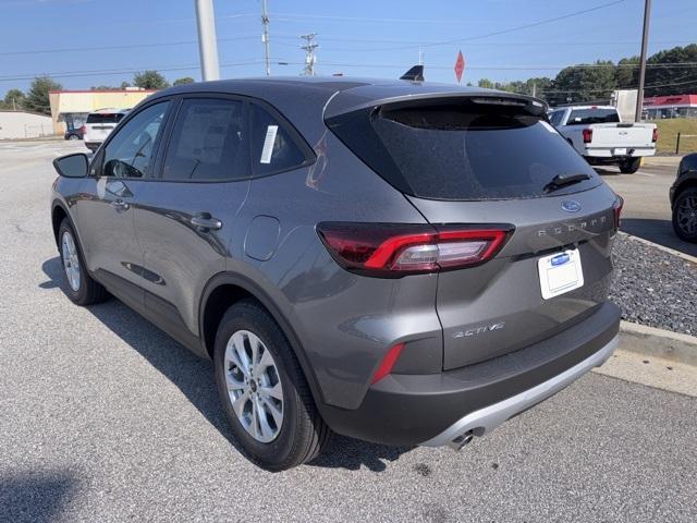 Photo of 2026 Gray Metallic Ford Escape