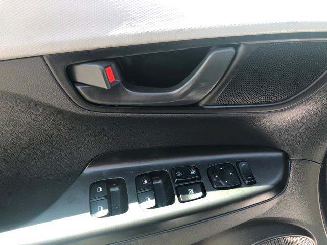 Photo of 2021 Sonic Silver Hyundai KONA