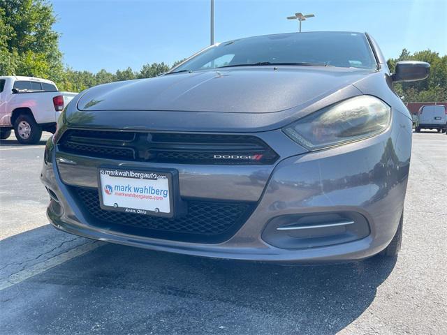 Photo of 2016 Granite Crystal Metallic Clearcoat Dodge Dart